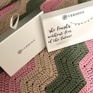 16 inch cross charm necklace NWOT